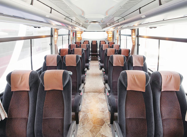 貸切中型バス 正座席タイプ